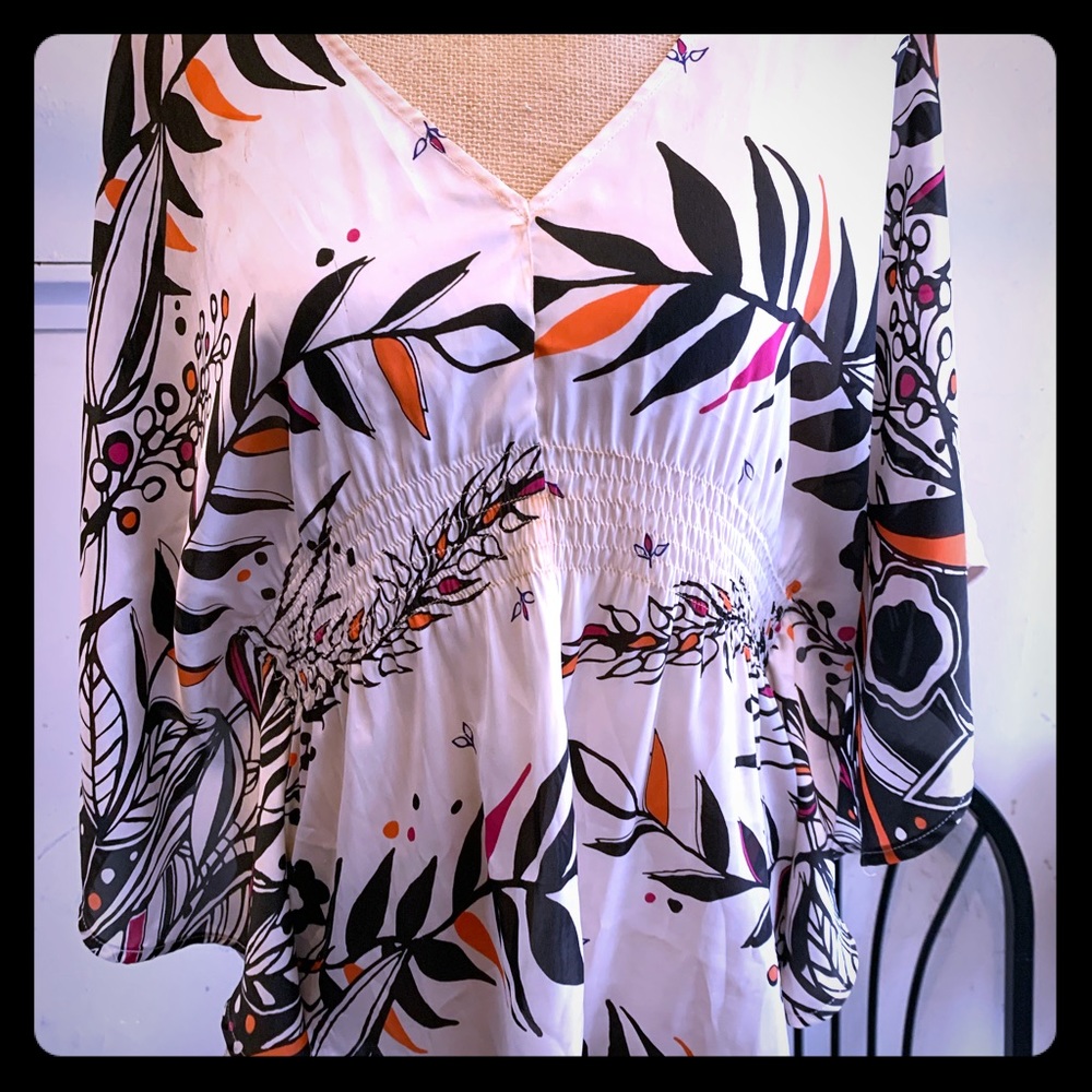 Beige print blouse